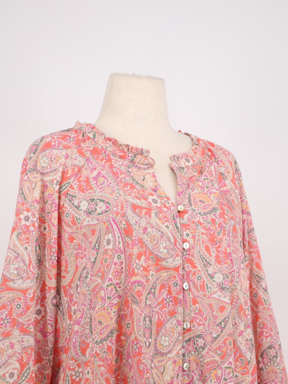 J. JILL Peasant Paisley Print 3/4 Sleeve Button Front Tunic Top Size 2X - Picture 3 of 7